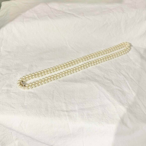 Vintage Faux Pearl Necklace Multi Strand Rhinestone Bow Clasp Costume Jewelry - Picture 5 of 5